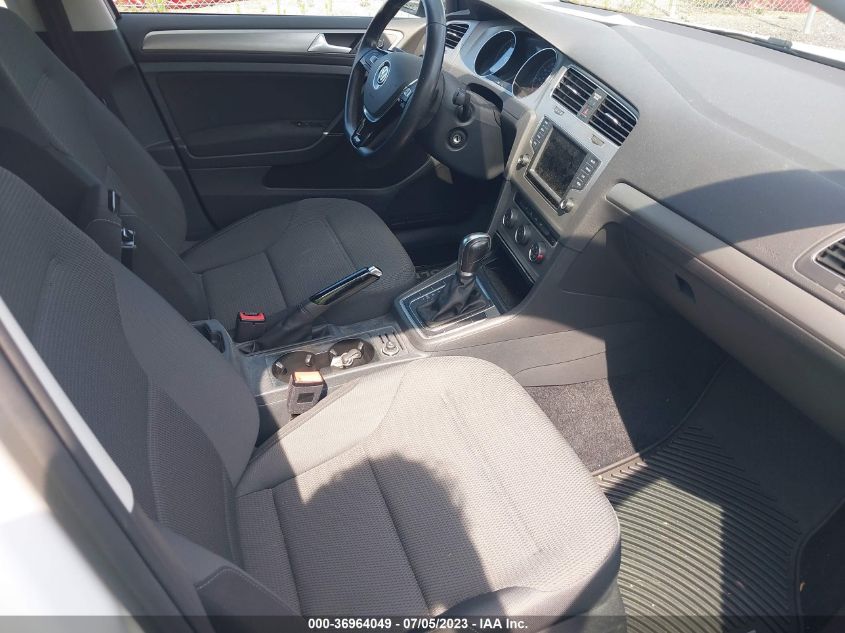 2017 VOLKSWAGEN GOLF SPORTWAGEN S 3VWC17AU7HM504488