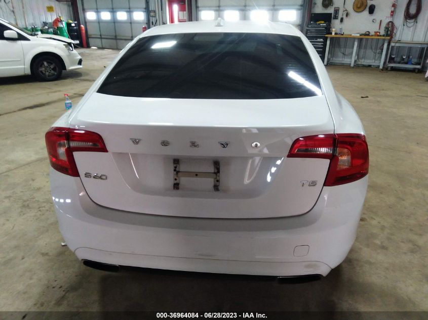 2015 VOLVO S60 T5 DRIVE-E PREMIER - YV140MFB1F1307885