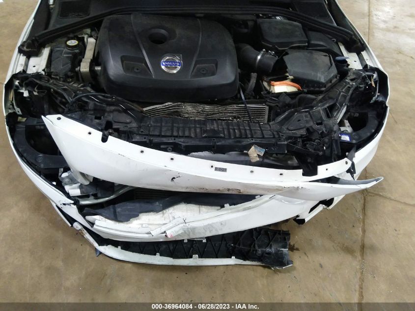 2015 VOLVO S60 T5 DRIVE-E PREMIER - YV140MFB1F1307885