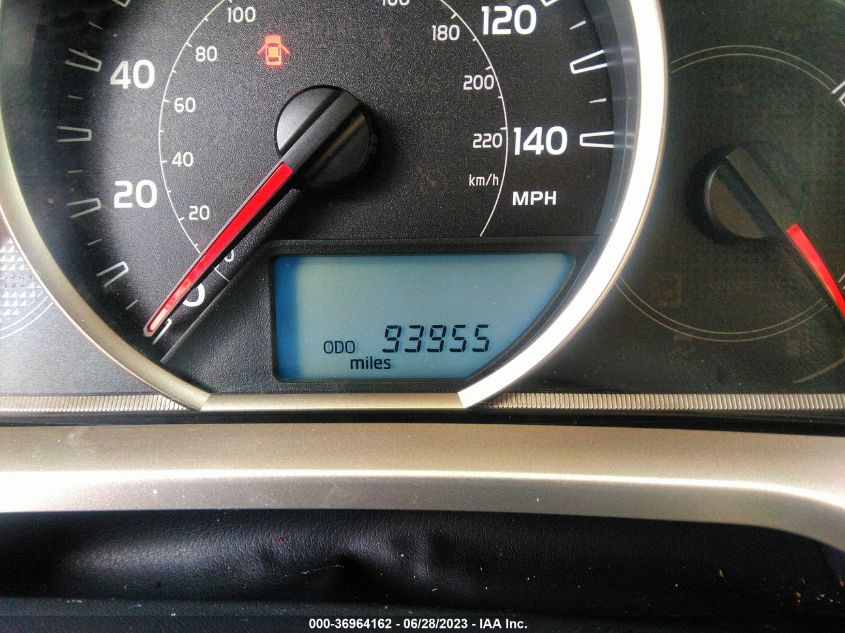 2013 TOYOTA RAV4 LE - JTMBFREV4D5004495