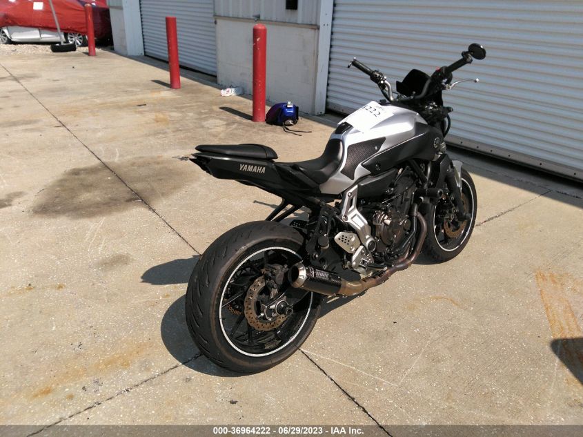 2017 YAMAHA FZ07 JYARM06EXHA013371