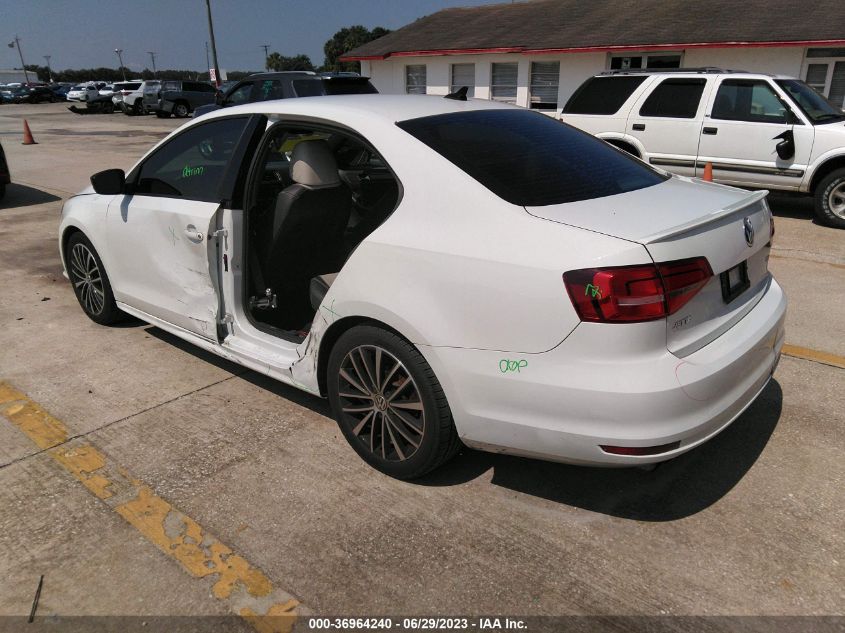 2015 VOLKSWAGEN JETTA SEDAN 1.8T SPORT - 3VWD17AJ5FM226200