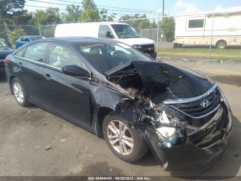 2013 HYUNDAI SONATA GLS - 5NPEB4AC9DH668386