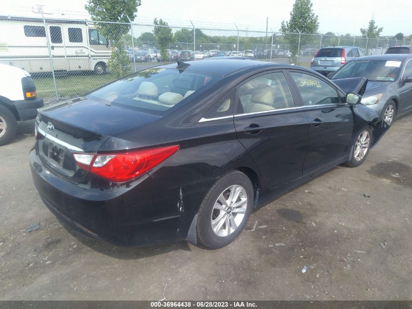 2013 HYUNDAI SONATA GLS - 5NPEB4AC9DH668386