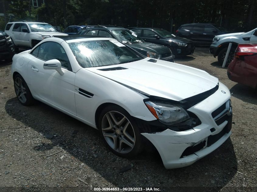 2015 MERCEDES-BENZ SLK-CLASS SLK 250 - WDDPK4HA5FF096765