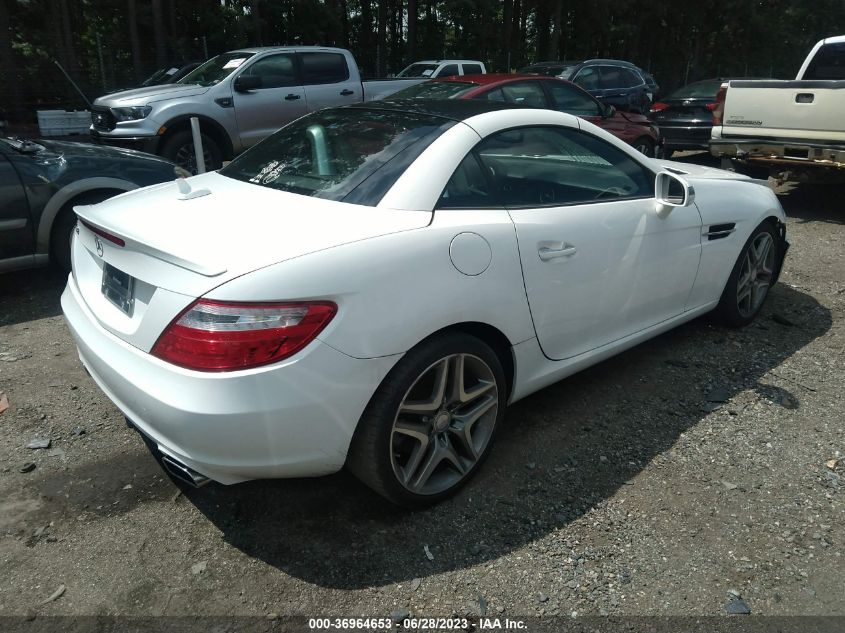 2015 MERCEDES-BENZ SLK-CLASS SLK 250 - WDDPK4HA5FF096765