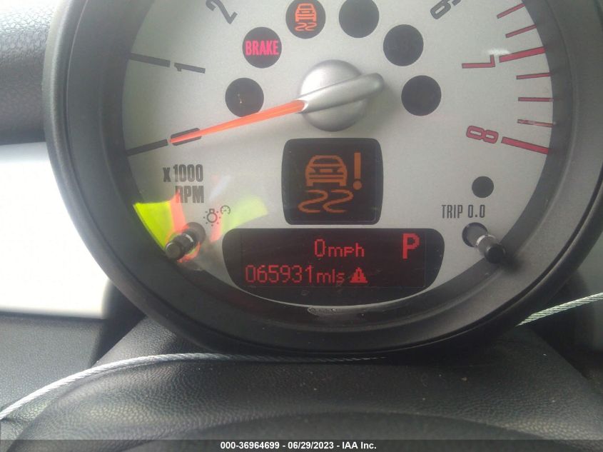 2013 MINI COOPER HARDTOP - WMWSU3C52DT684167
