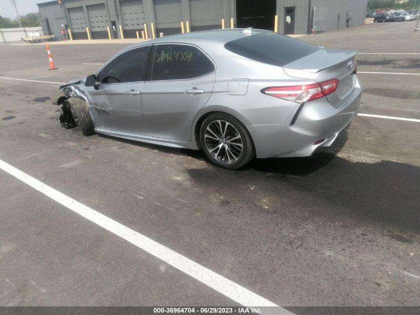 2020 TOYOTA CAMRY SE - 4T1G11AK2LU924370