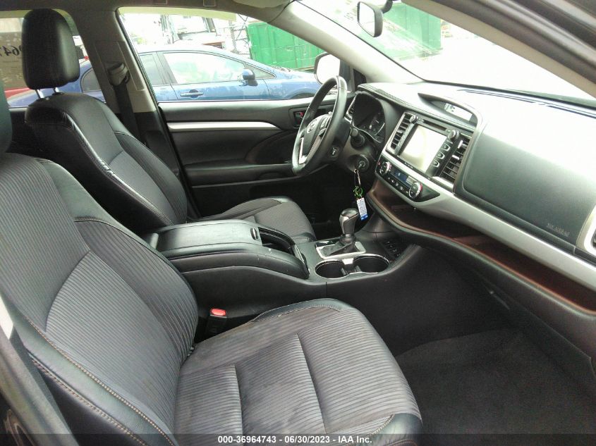 2016 TOYOTA HIGHLANDER LE - 5TDBKRFH3GS299088