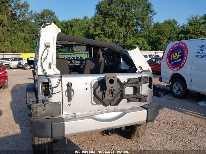 2014 JEEP WRANGLER UNLIMITED SPORT - 1C4BJWDG9EL312355