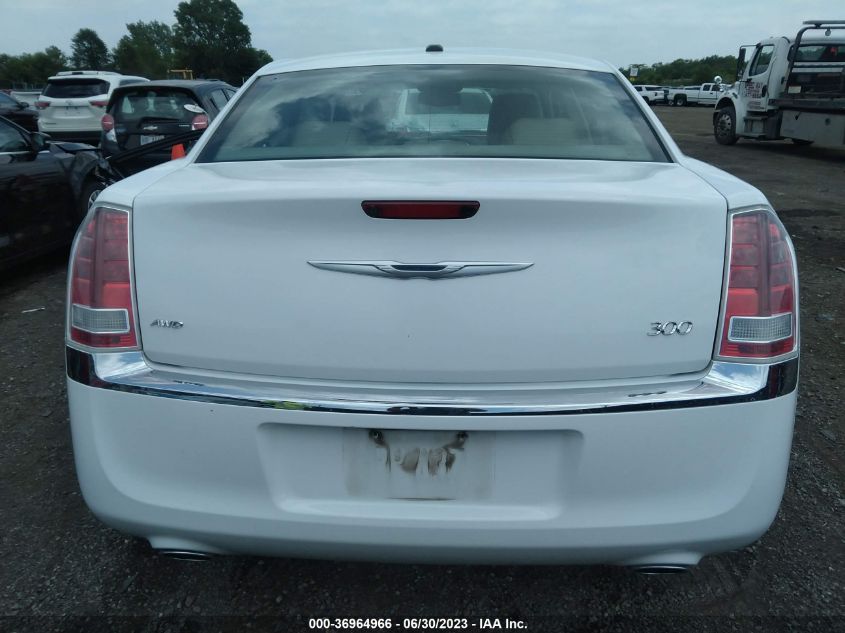 2014 CHRYSLER 300 - 2C3CCARG1EH323216