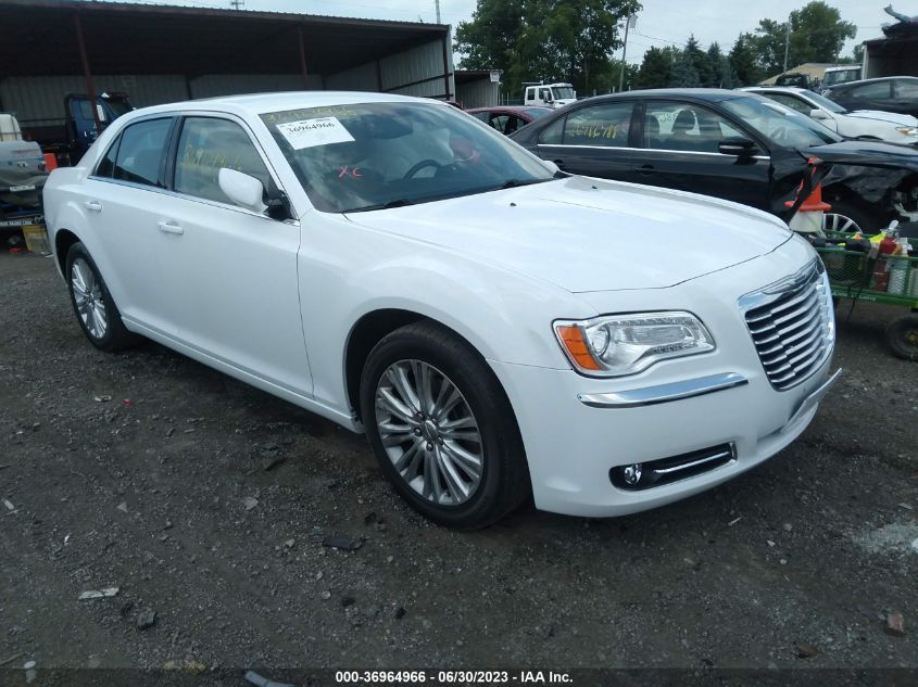 2014 CHRYSLER 300 - 2C3CCARG1EH323216
