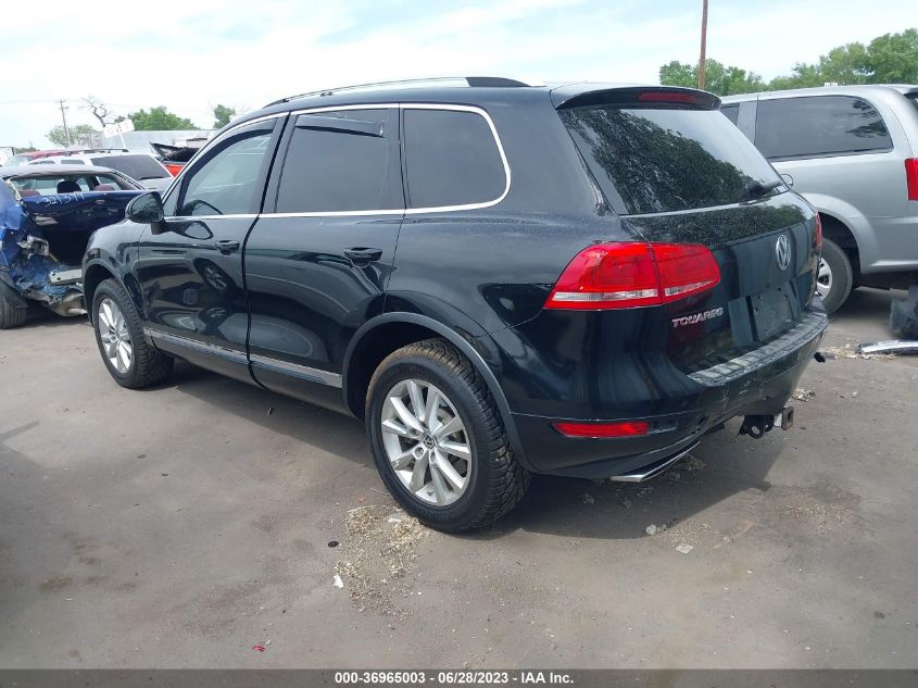 2014 VOLKSWAGEN TOUAREG V6 TDI - WVGEP9BP0ED013360