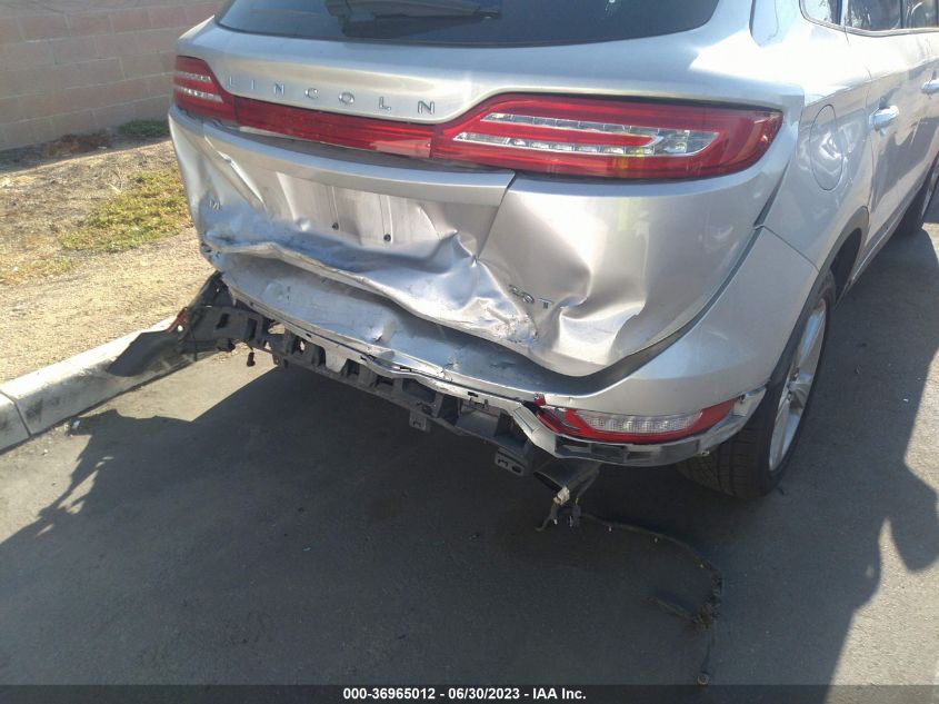 2017 LINCOLN MKC PREMIERE - 5LMCJ1C90HUL12858