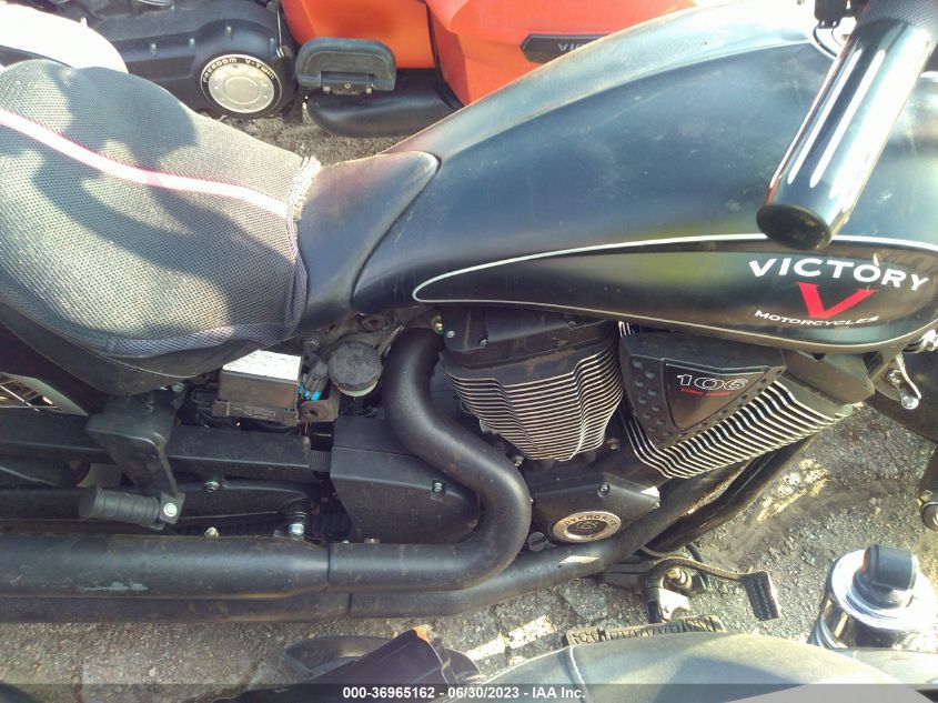 2015 VICTORY MOTORCYCLES HIGH-BALL - 5VPWB36NXF3040667