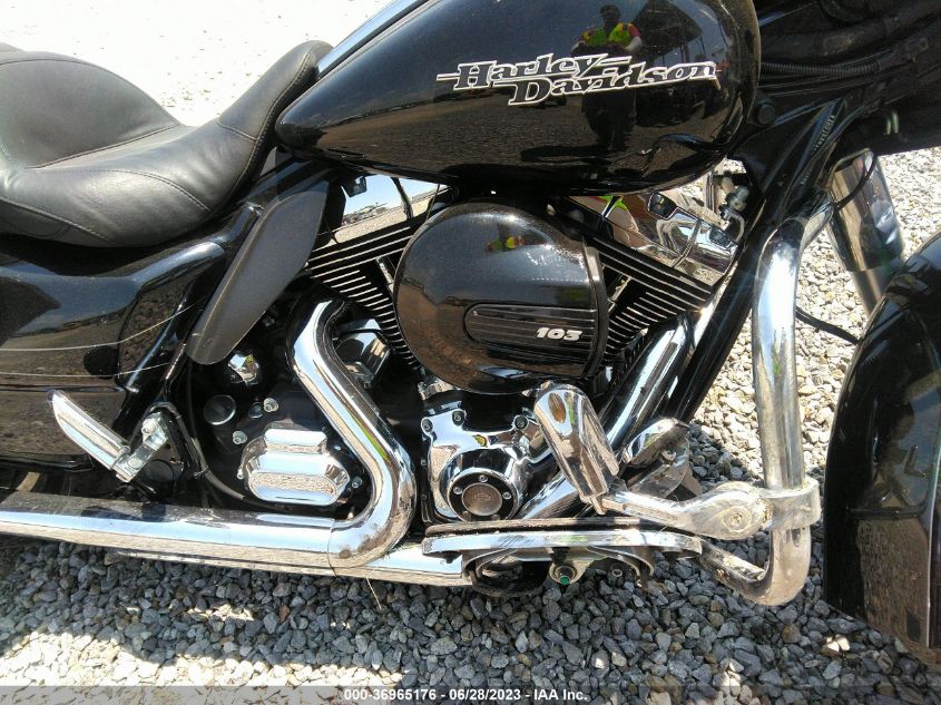 2015 HARLEY-DAVIDSON FLHXS STREET GLIDE SPECIAL - 1HD1KRM19FB691479
