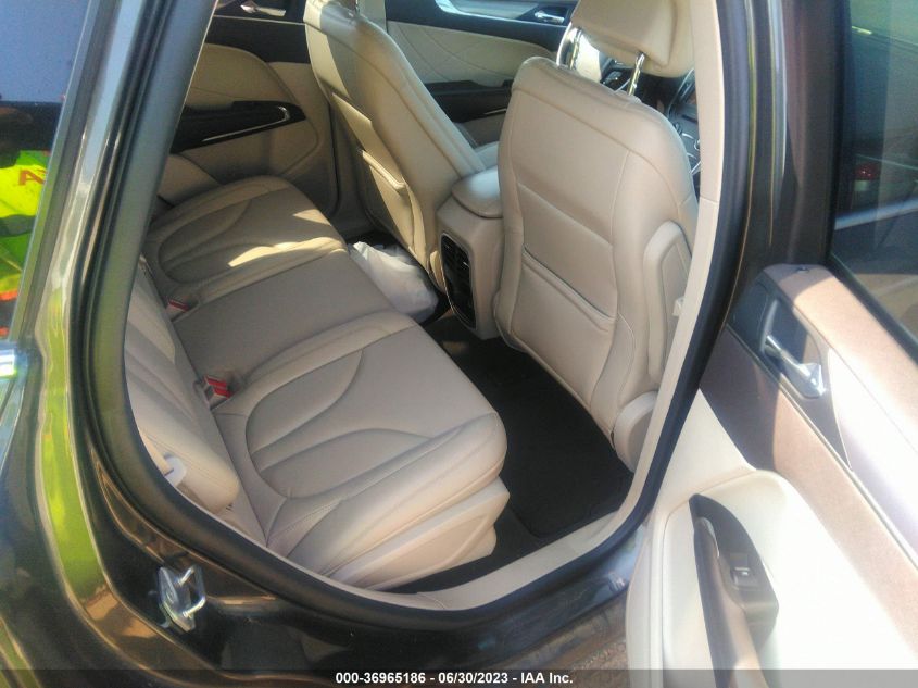 2019 LINCOLN MKC - 5LMCJ1C50KUL33779