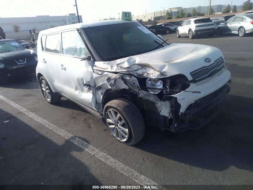 2018 KIA SOUL + - KNDJP3A54J7577621