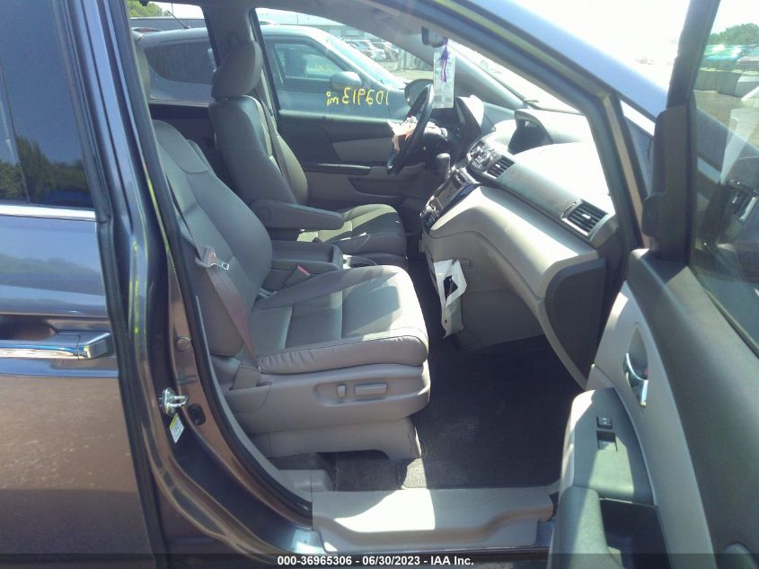 2016 HONDA ODYSSEY TOURING - 5FNRL5H93GB017188