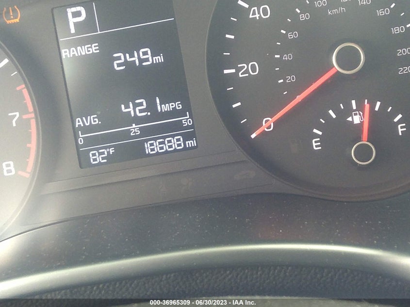 VIN 3KPA24AD4ME408098 2021 KIA RIO LX