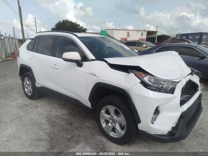 2021 TOYOTA RAV4 XLE - 4T3RWRFV3MU015686