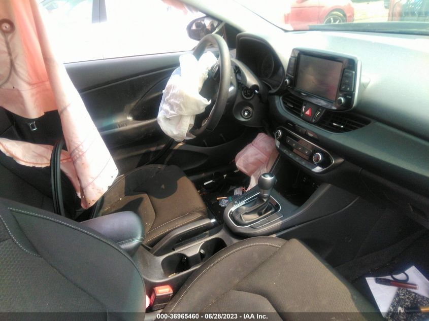 2018 HYUNDAI ELANTRA GT - KMHH35LE4JU074560