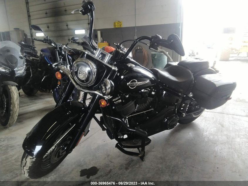 2020 HARLEY-DAVIDSON FLHCS - 1HD1YBK19LB044231