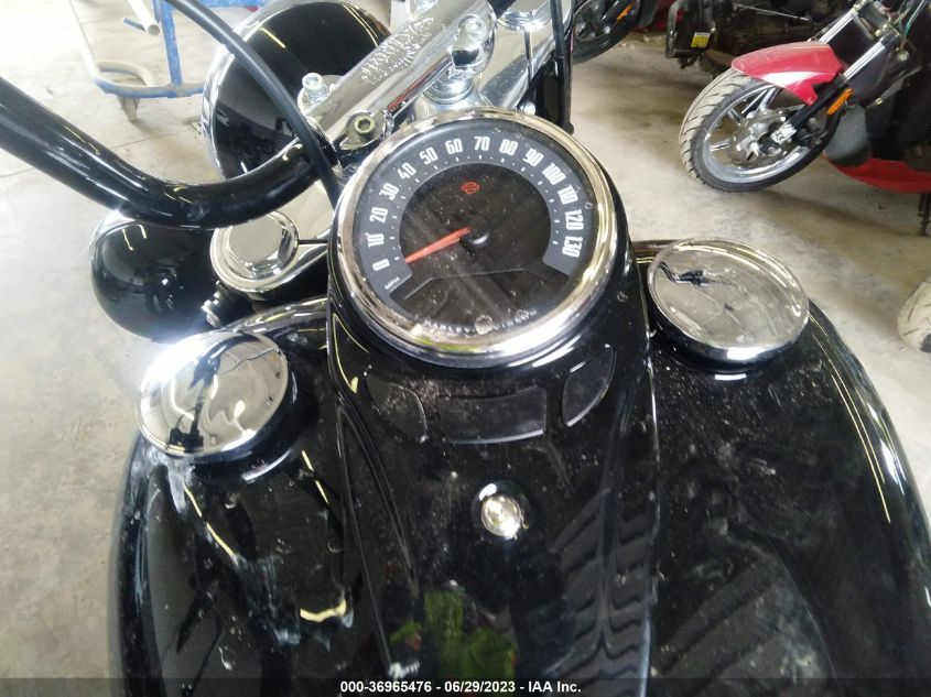 2020 HARLEY-DAVIDSON FLHCS - 1HD1YBK19LB044231