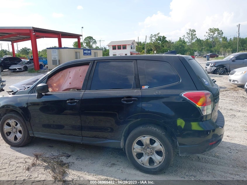 VIN JF2SJAAC5HH415110 2017 SUBARU FORESTER