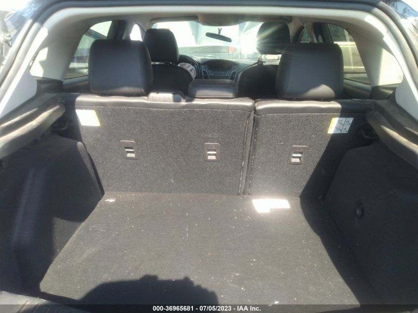 2015 FORD FOCUS SE - 1FADP3K2XFL374660