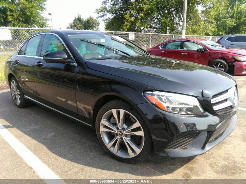 55SWF8EB2KU304032 Mercedes-Benz C 300 4MATIC