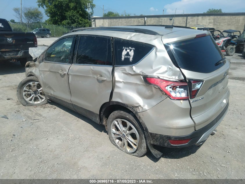 VIN 1FMCU9G98HUE56595 2017 FORD ESCAPE SE