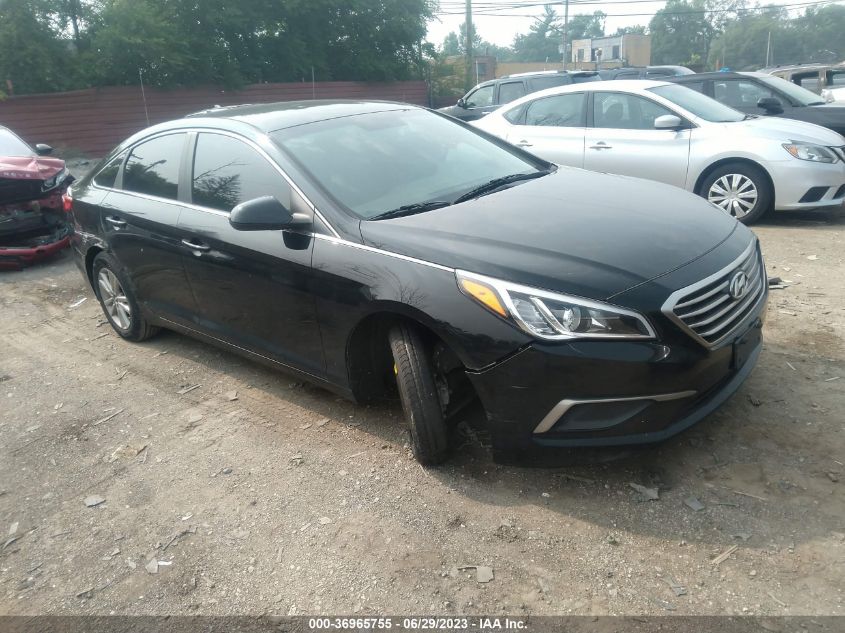 2016 HYUNDAI SONATA 2.4L SE - 5NPE24AF7GH284377