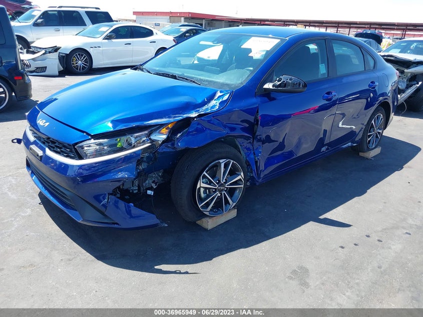 VIN 3KPF24AD9PE623017 2023 KIA FORTE LXS