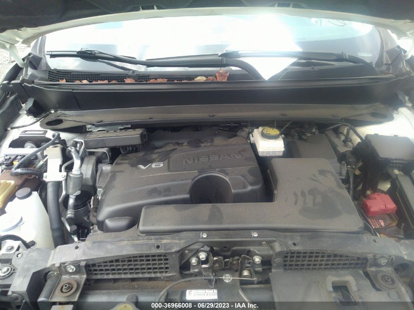 2017 NISSAN PATHFINDER PLATINUM - 5N1DR2MM2HC681753