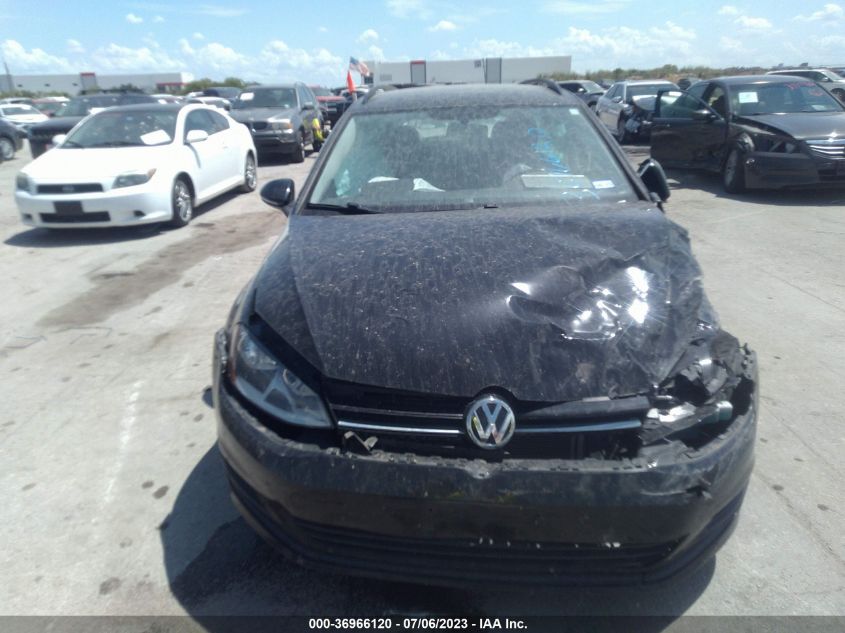 2017 VOLKSWAGEN GOLF SPORTWAGEN TSI S 3VW017AU5HM528629