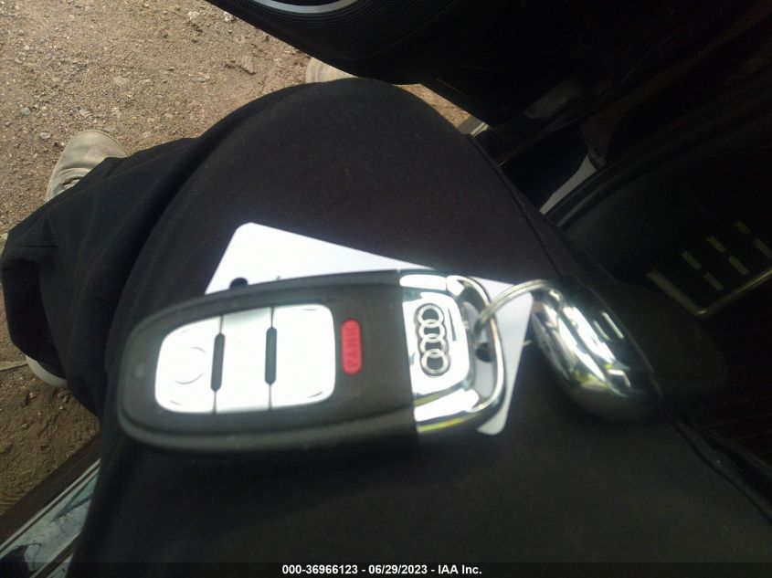 2014 AUDI A4 PREMIUM PLUS - WAUFFAFLXEA081653