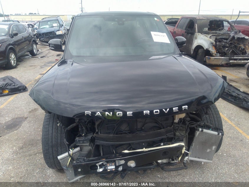 Auction sale of the 2019 LAND ROVER RANGE ROVER , vin: SALGS2SV7KA549343, lot number: 36966143