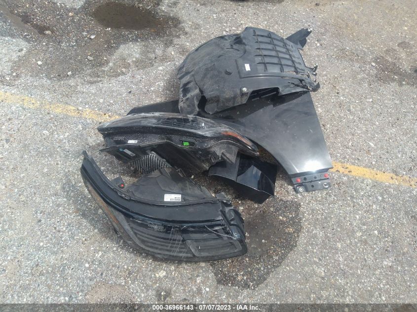 Auction sale of the 2019 LAND ROVER RANGE ROVER , vin: SALGS2SV7KA549343, lot number: 36966143