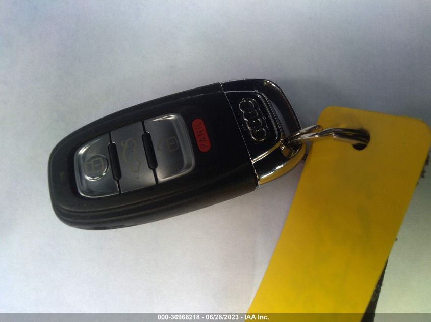 2013 AUDI A4 PREMIUM - WAUBFAFL4DN027688