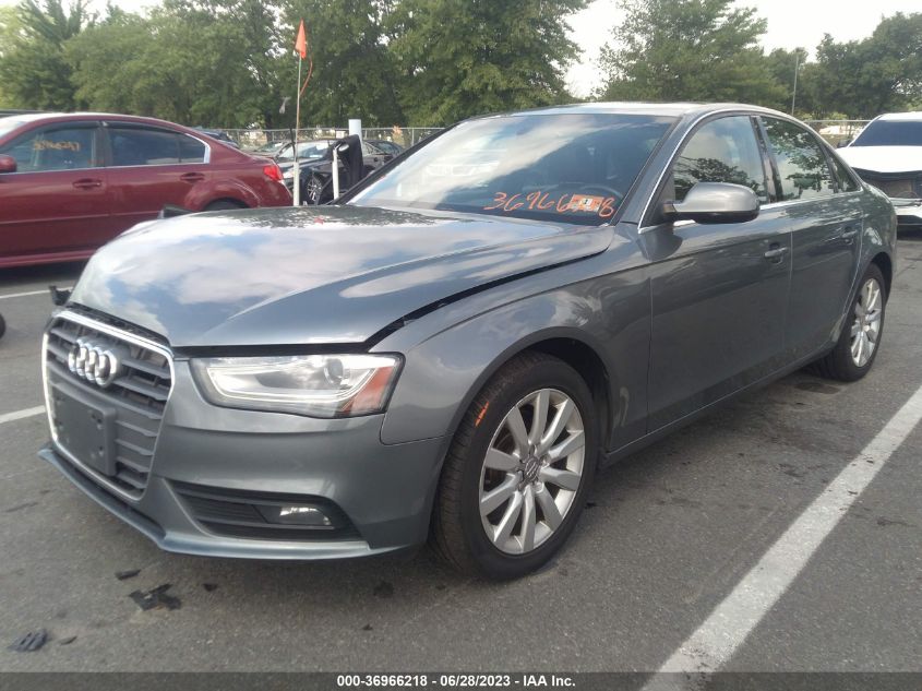 2013 AUDI A4 PREMIUM - WAUBFAFL4DN027688