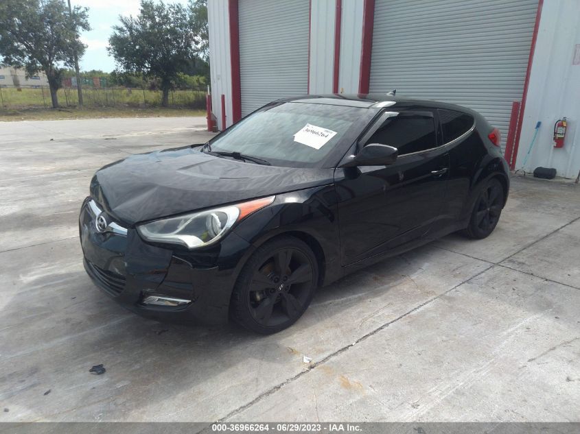 2016 HYUNDAI VELOSTER - KMHTC6ADXGU263619
