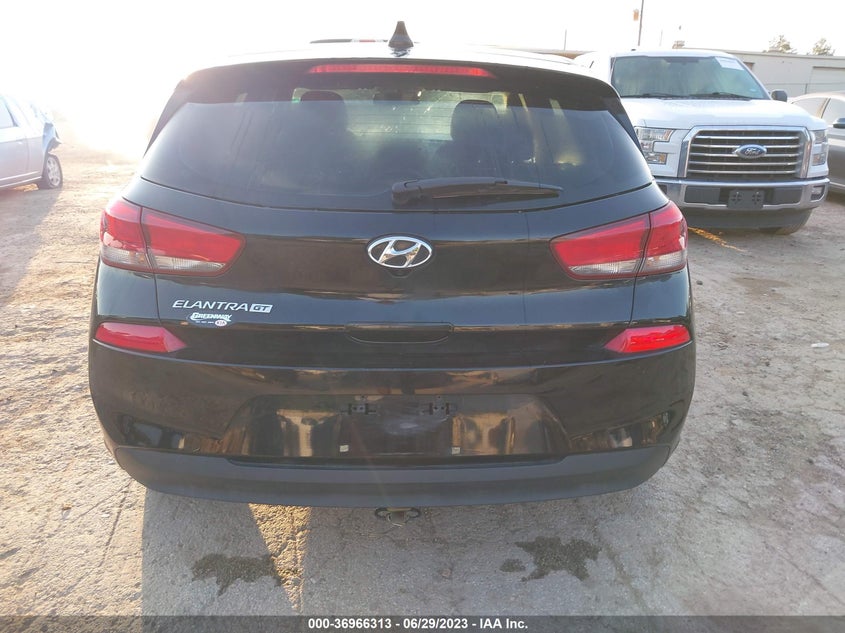 VIN KMHH35LE9JU033034 2018 HYUNDAI ELANTRA GT