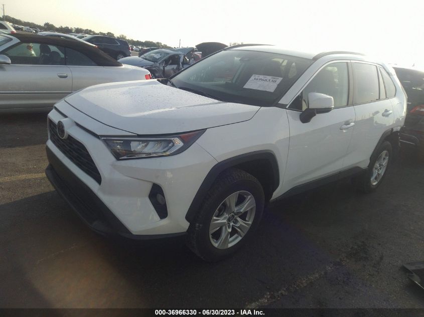 2020 TOYOTA RAV4 XLE - 2T3W1RFV6LW069502