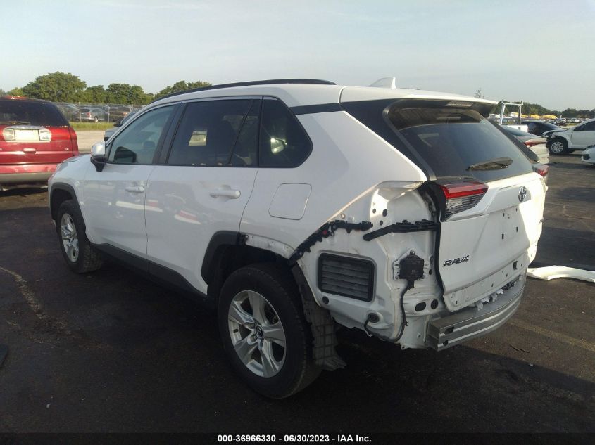 2020 TOYOTA RAV4 XLE - 2T3W1RFV6LW069502