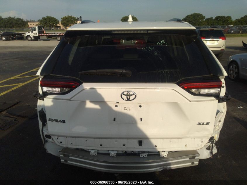 2020 TOYOTA RAV4 XLE - 2T3W1RFV6LW069502