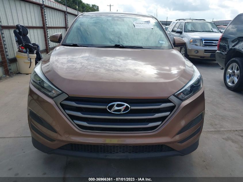 2016 HYUNDAI TUCSON SE - KM8J23A40GU136757