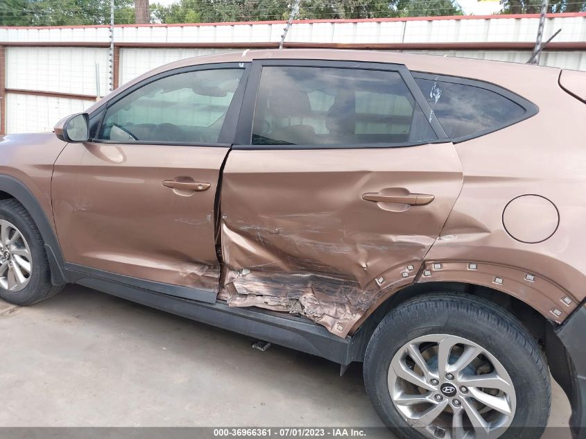2016 HYUNDAI TUCSON SE - KM8J23A40GU136757