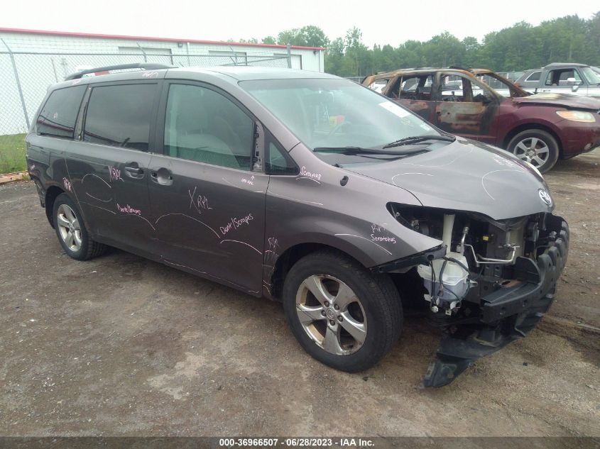 2013 TOYOTA SIENNA LE - 5TDKK3DC1DS303154