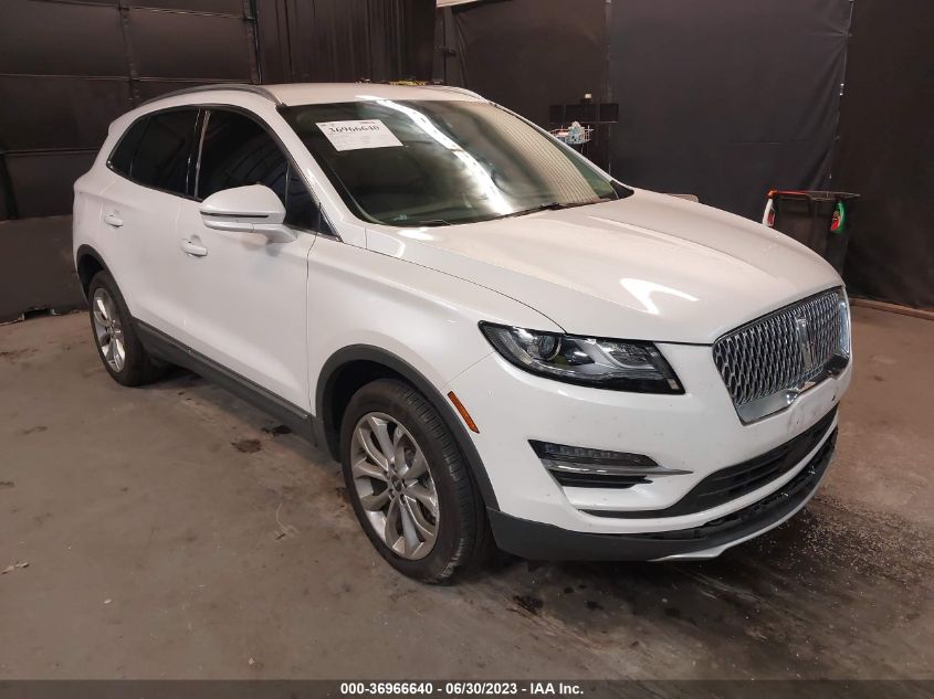2019 LINCOLN MKC SELECT - 5LMCJ2D98KUL26082